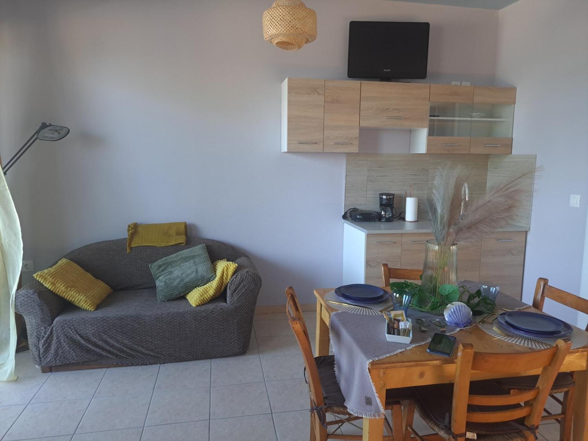 Seashell Apartment Artemida  Exterior foto